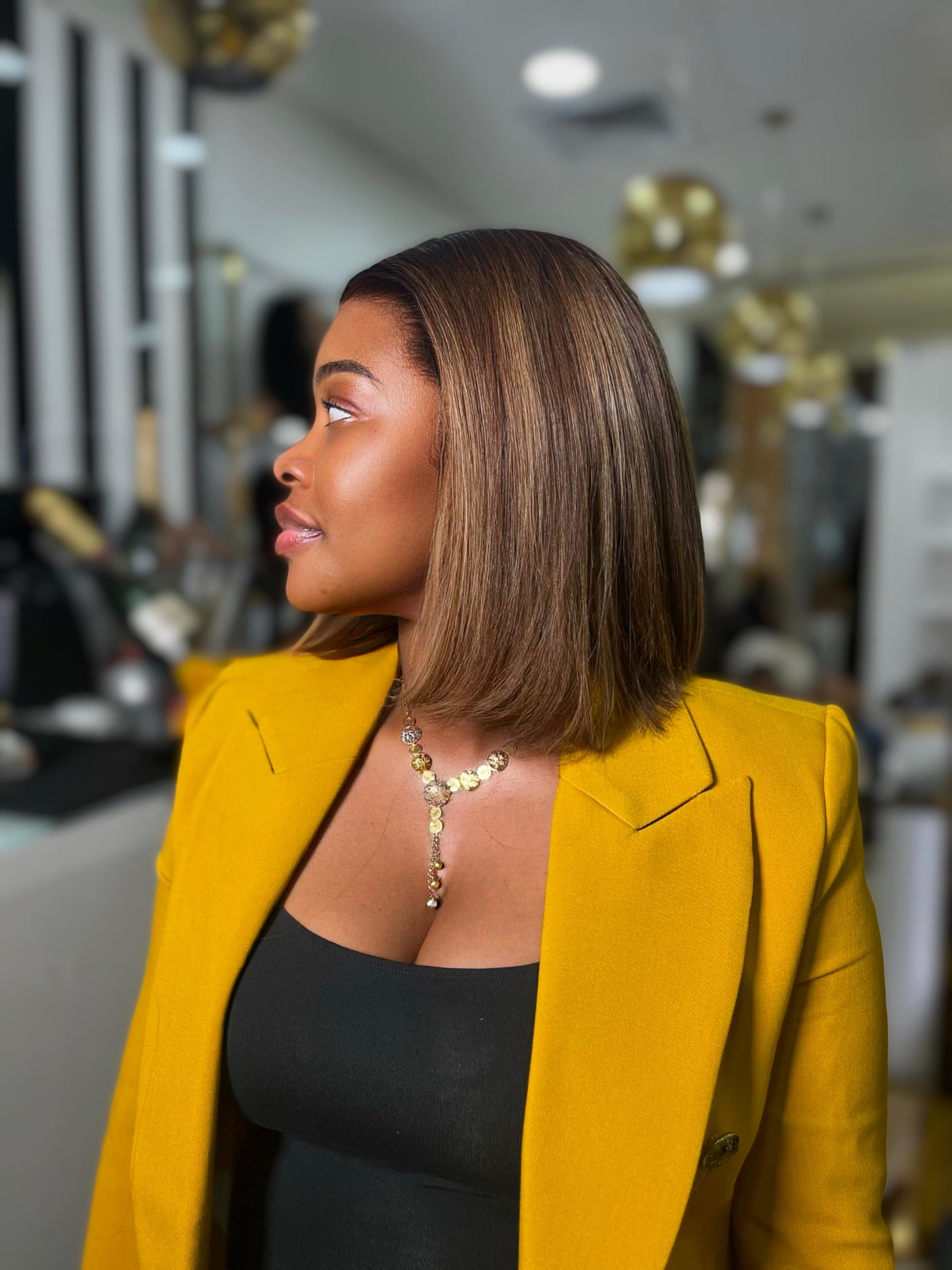 MIRNA BOB CUT